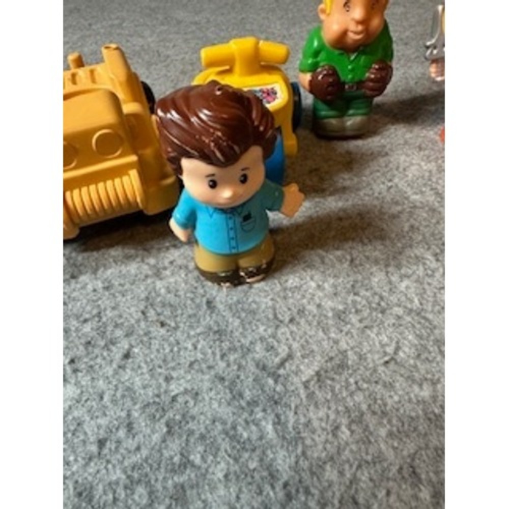 Fisher Price Little People Lot Unicorn Construction Vehicles He-Man Police 7pc - Picture 3 of 7